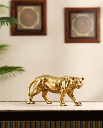 Stunning Resin Leopard Figurine | 2 x 11 x 6 inches