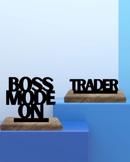 Trader's Triumph Table Décor | Set of 2