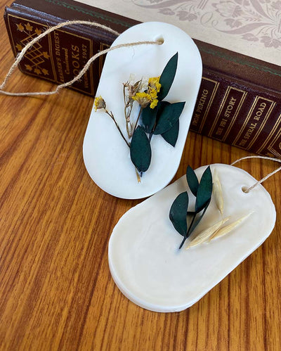 Cotton Flower Wardrobe Wax Freshener | Set Of 2 | 4 x 2 x 5 inches