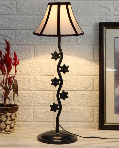 Sophisticated Star Zig Zag Iron Table Lamp | 12 x 24 inches