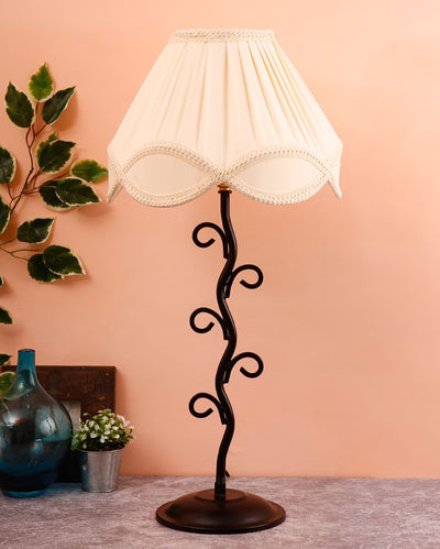 Vintage Shade Iron Arm Design Table Lamp | 12 x 25 inches