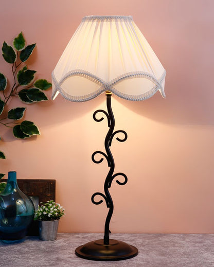 Vintage Shade Iron Arm Design Table Lamp | 12 x 25 inches