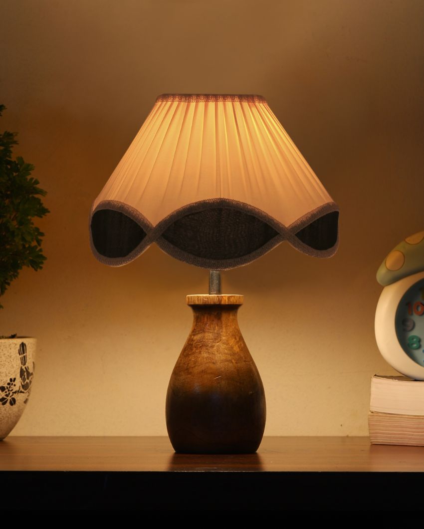 Chic Vintage Shade Round Wood Base Design Table Lamp | 12 x 16 inches