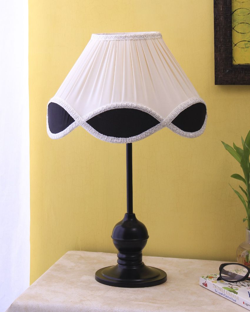 Classic Vintage Shade Iron Base Table Lamp | 12 x 19 inches