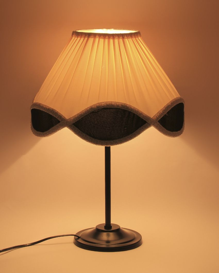 Elegant Vintage Shade Iron Table Lamp | 12 x 17 inches