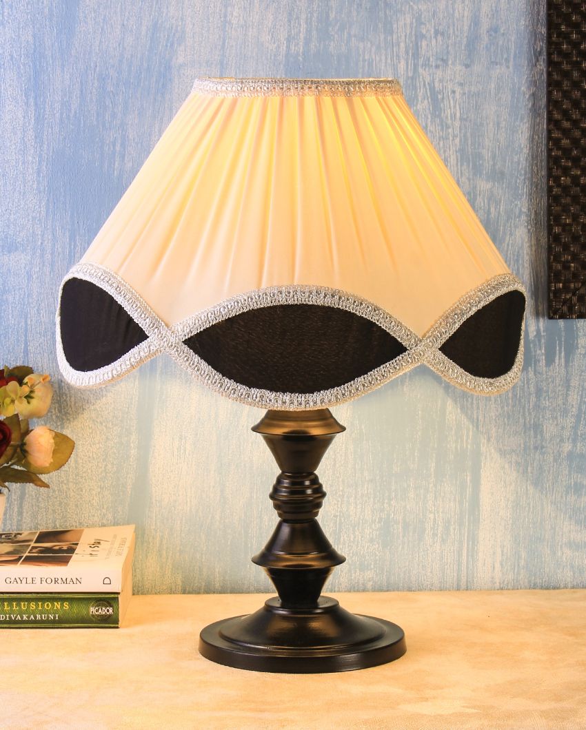 Chic Vintage Shade Table Lamp Iron Black Base | 12 x 16 inches