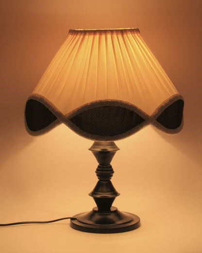 Chic Vintage Shade Table Lamp Iron Black Base | 12 x 16 inches