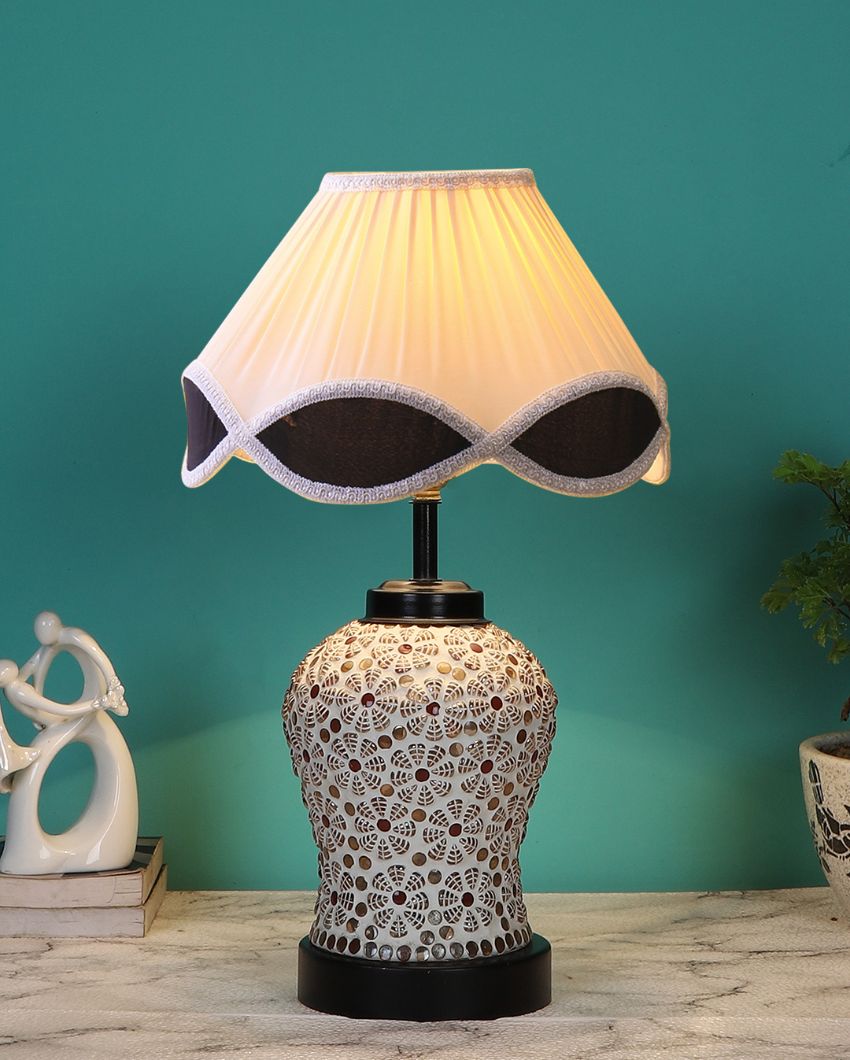 Elegant Finish Vintage Shade Table Lamp Glass & Wood Black Base | 12 x 15 inches