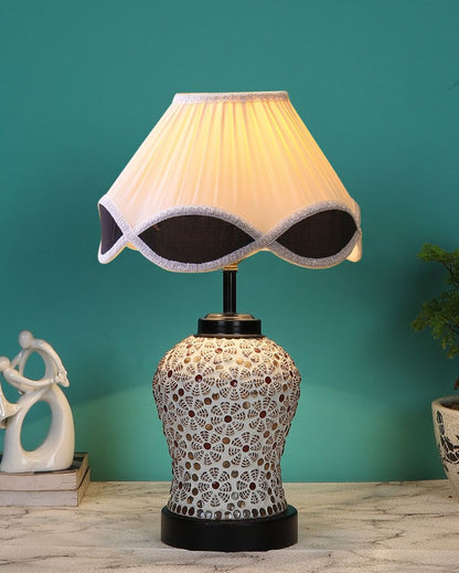 Elegant Finish Vintage Shade Table Lamp Glass & Wood Black Base | 12 x 15 inches