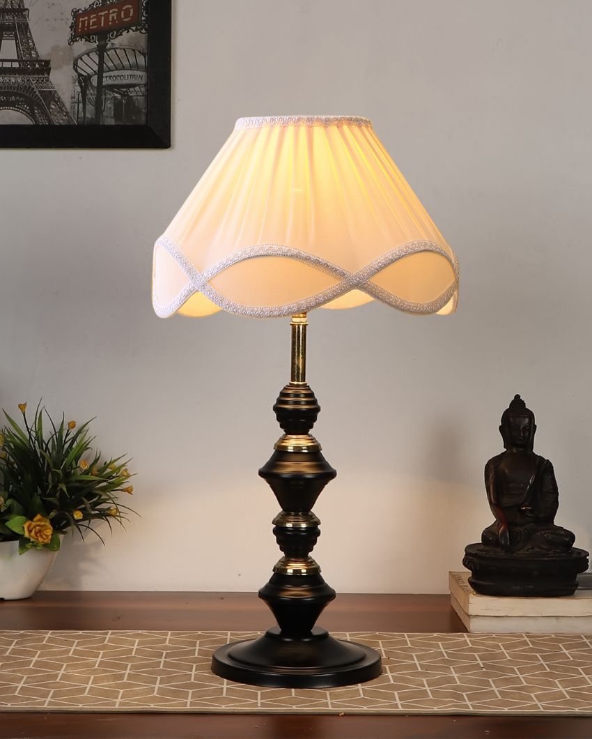 Charming Vintage Shade Table Lamp Iron Black Base | 12 x 20 inches