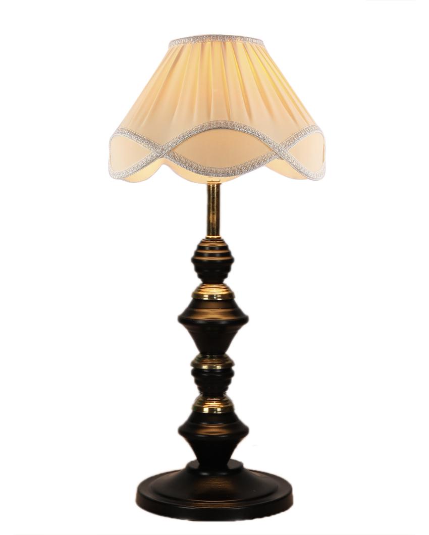 Charming Vintage Shade Table Lamp Iron Black Base | 12 x 20 inches