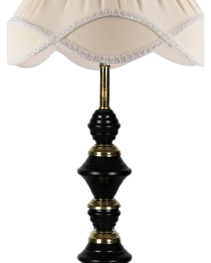 Charming Vintage Shade Table Lamp Iron Black Base | 12 x 20 inches