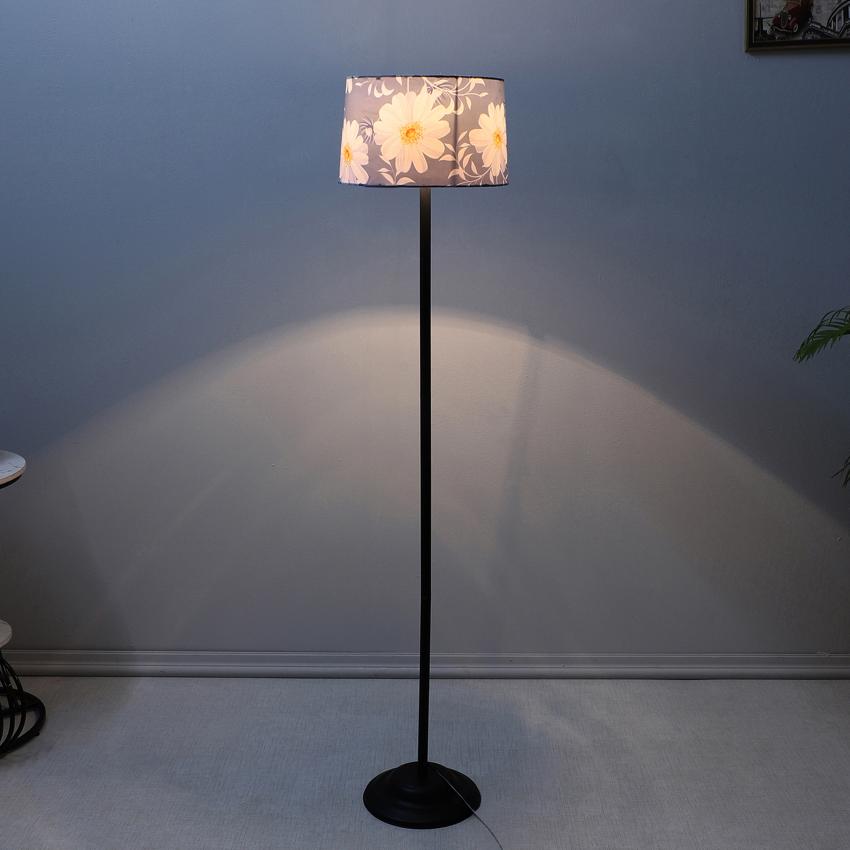 Graceful Narcissus Floral Print with Satin Shade Design Metal Base Foldable Floor Lamp | 12 x 51 inches