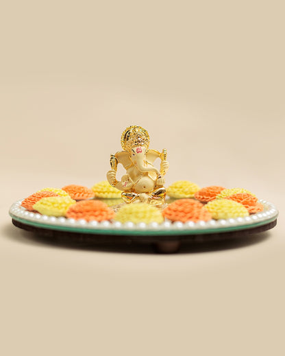 Charming Ganesha Idol Puja Decor | 8 x 2 inches