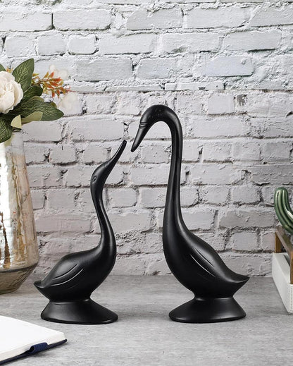 Crafted Perfect For Tabletop Or Shelf Aluminium Couples Bird Swan Figurine Pair