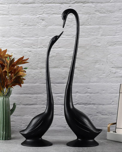 Crafted Perfect For Tabletop Or Shelf Aluminium Couples Bird Swan Figurine Pair