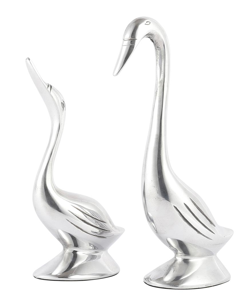 Graceful For Adding Artistic Touch Aluminium Couples Bird Swan Figurine Pair