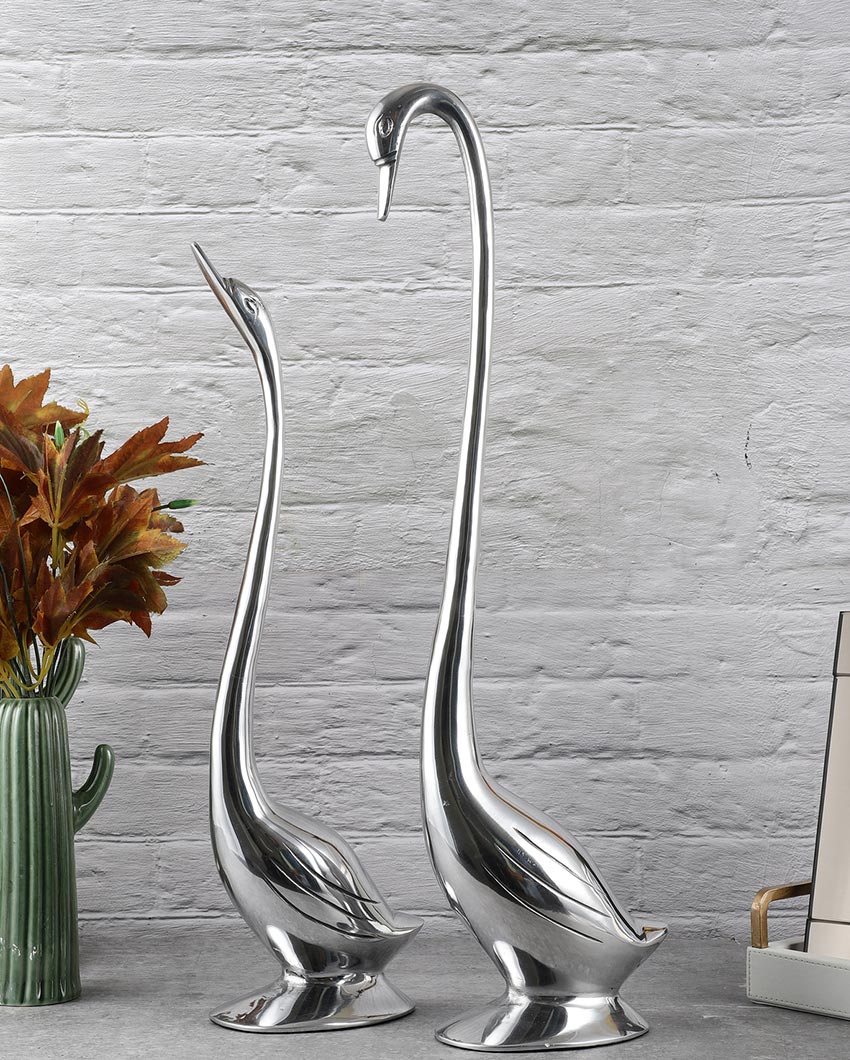 Graceful For Adding Artistic Touch Aluminium Couples Bird Swan Figurine Pair