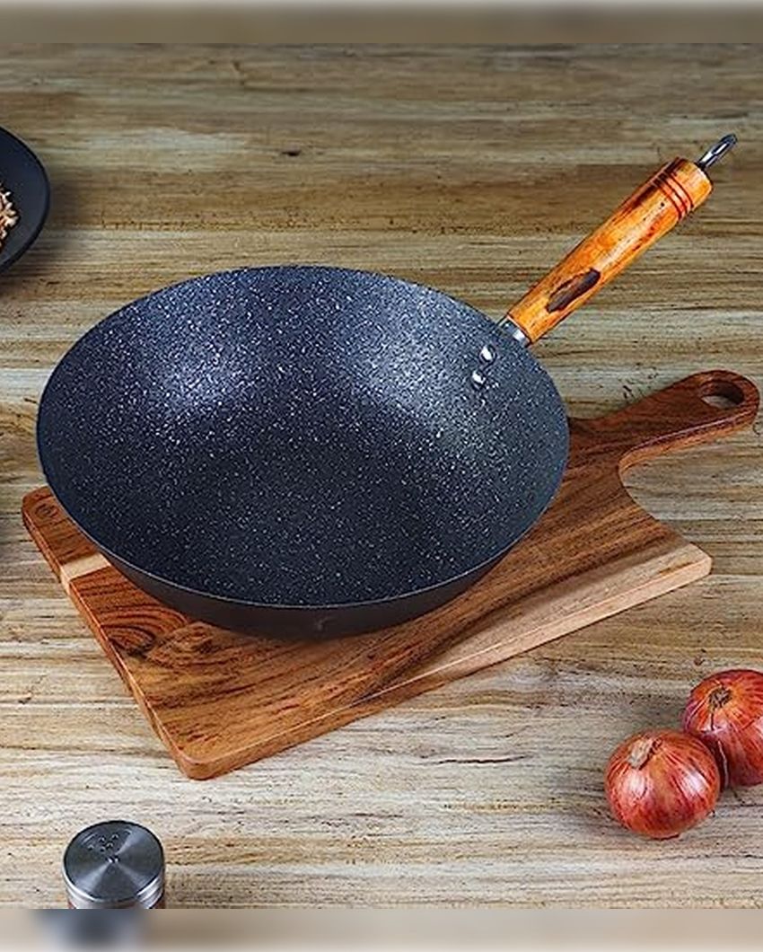 Carbon Steel Wok for Deep Frying With Wooden Handle | Safe For All Cooktops