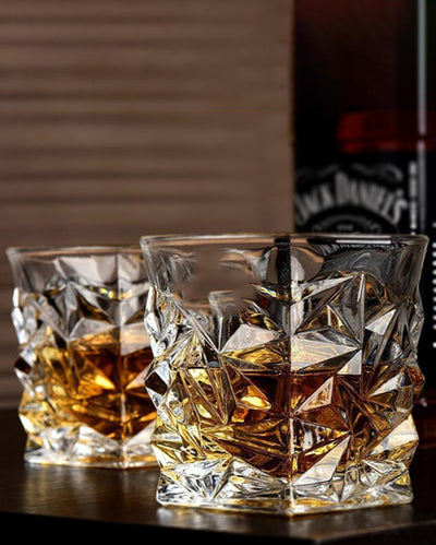 Versatile Heavy Base Whiskey Glasses | 250ml | 4 x 4 inches