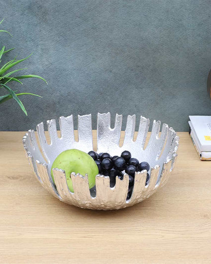 Modern Silver Striped Fruits Bowl | Silver | 8 x 5 inches