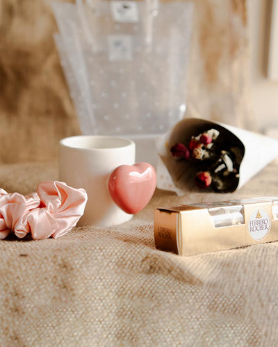 Premium Mother's Day Gift Hamper | Pack of 5