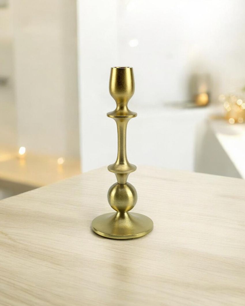 Modern Decor Waterdrop Candle Holder | 4 x 10 inches