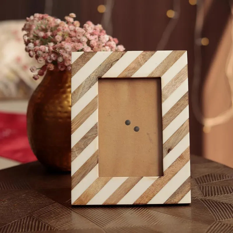 Striped Wooden Photo Frame Default Title