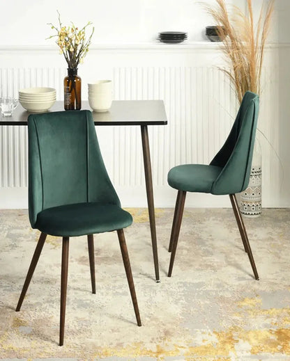 Sleek and Simple Minimalist Dining Chair | 16 x 17 x 32 inches