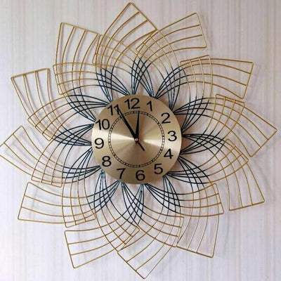 Caitlynn Metal Wall Clock