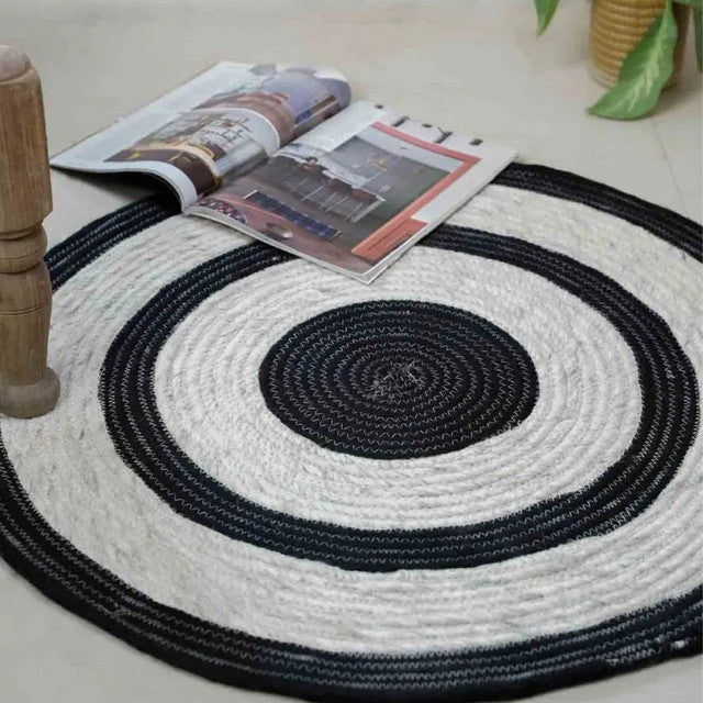 Comfortable Woolen Rug | 30 inches