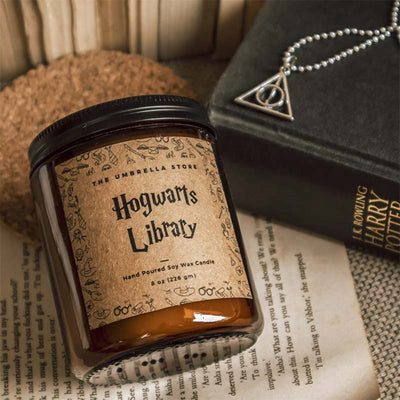 Hogwarts Library Scented Candle | Single | 7.62 x 7.62 x 8.89 cm / 3 x 3 x 3.5 inches