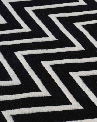 Black Canvasify Hand Tufted Wool Carpet 2 X 5 Ft