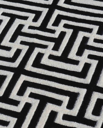 Unique Abstract Black Hand Tufted Wool Carpet