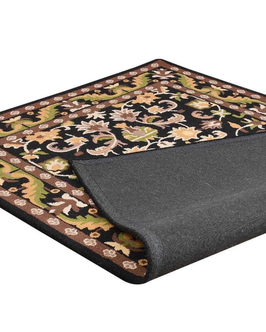 Visionary Black Traditional Hand Tufted Wool Carpet