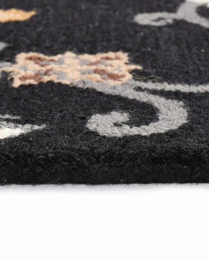 Traditional Visionary Black Hand Tufted Wool Carpet