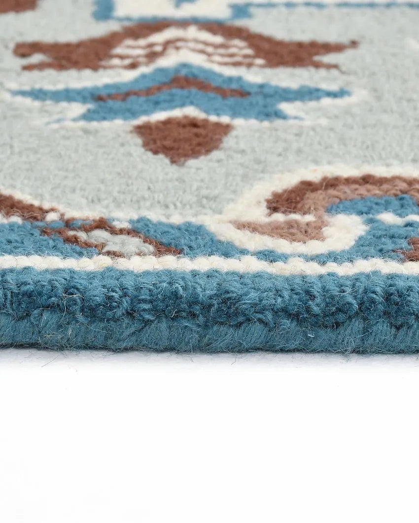 Innovative Blue Traditional Hand Tufted Wool Carpet