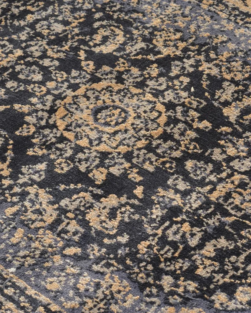 Traditional Black Polyester Carpet