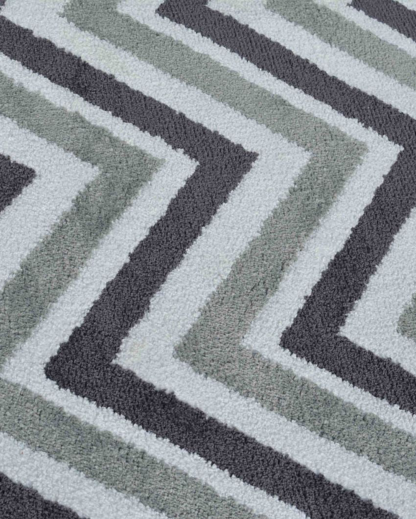 Abstract Iconic Grey Polyester Carpet