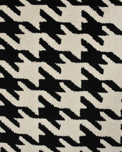 Black & White Abstract Polyester Carpet