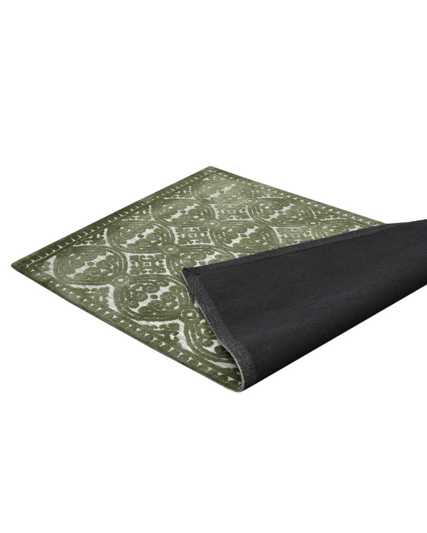 Green Geometric Polyester Carpet