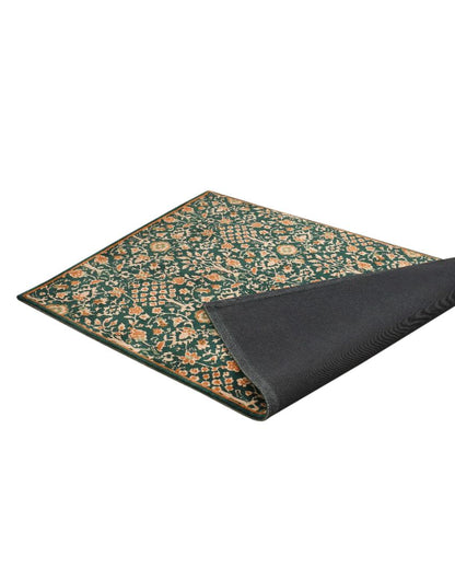 Green & Gold Traditional Polyester Carpet