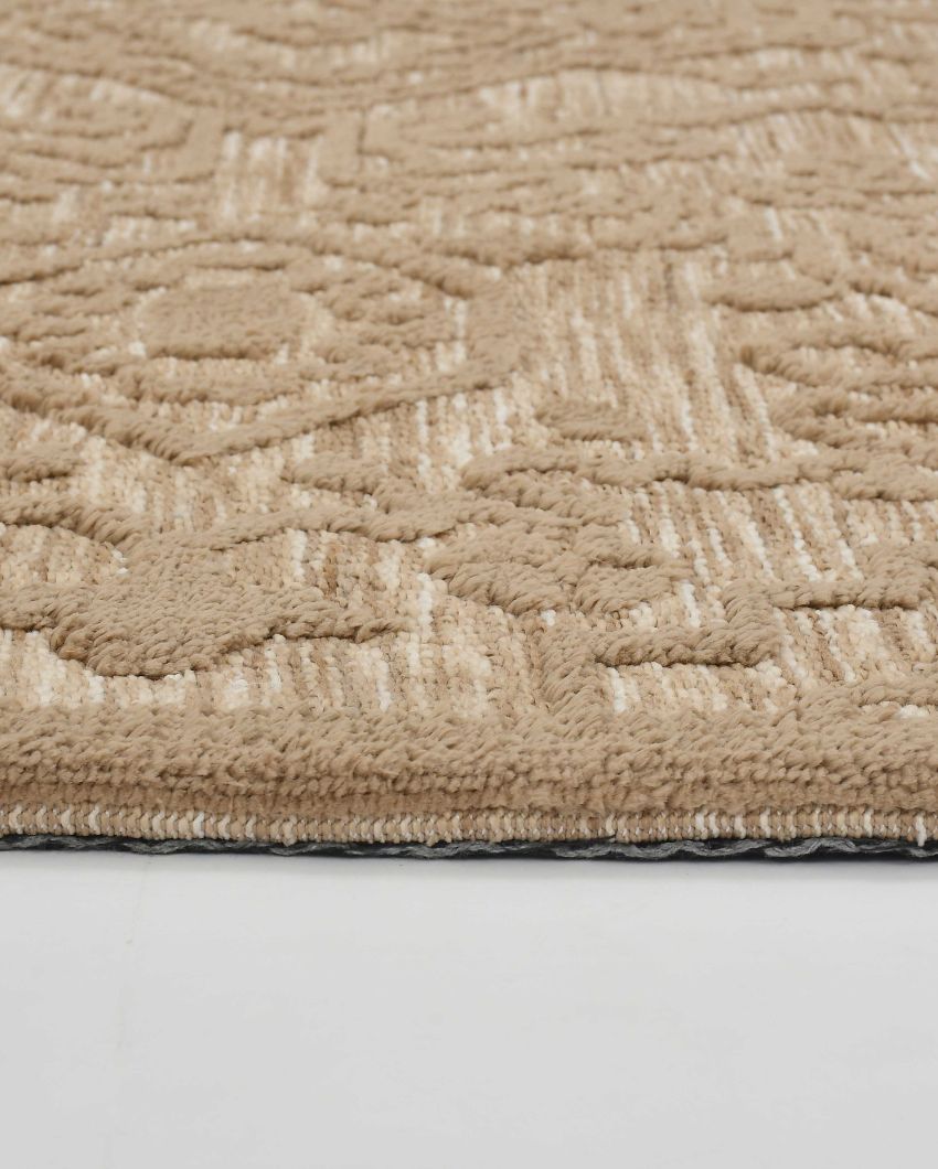 Dynamic Brown & Beige Traditional Polyester Carpet