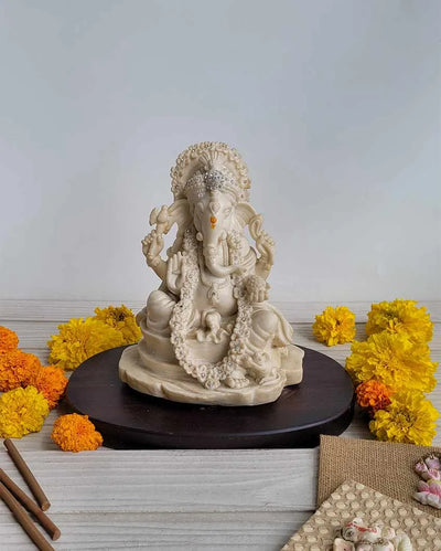 Elegant White Marble Dust Decor Idol Statue| White | 27 x 20 cm/8 x 11 inches