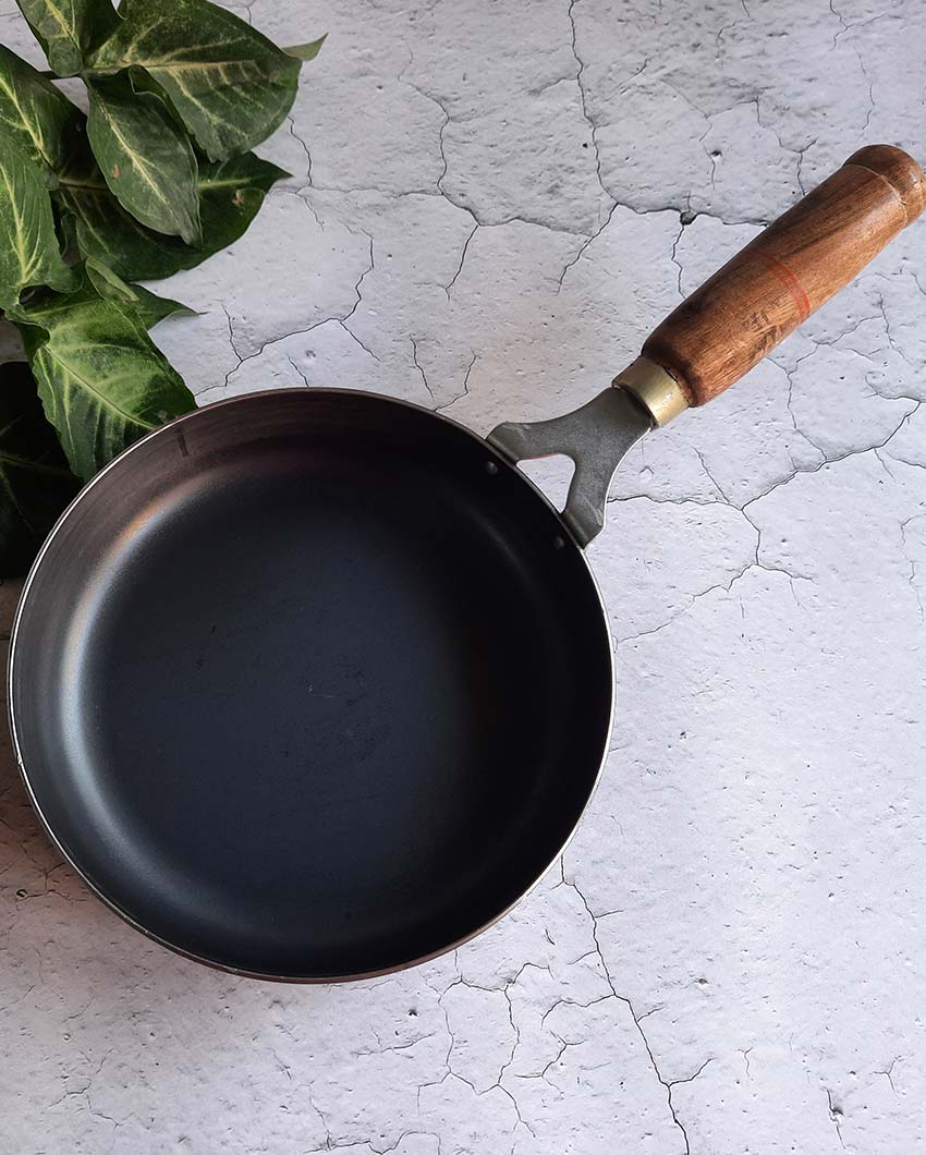 Reliable & Even Heating Crispy and Golden Results Iron Black Fry Pan