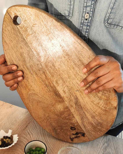 Eye-Catching Dew Drop-Shaped Mango Wood Chopping Board