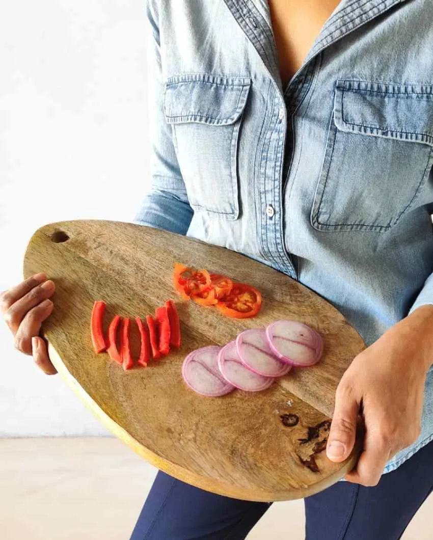 Eye-Catching Dew Drop-Shaped Mango Wood Chopping Board | 16 x 9.5 inches