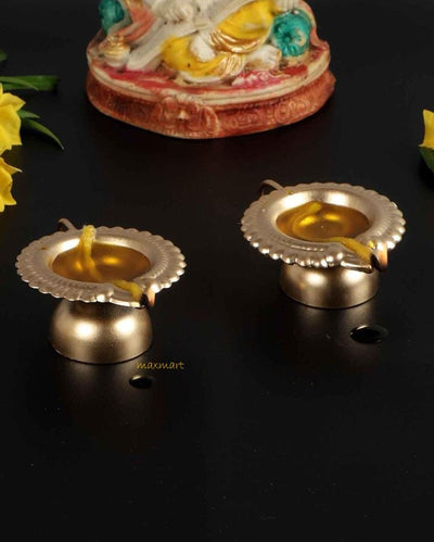 Metal Decorative Gold Hath Diyas With Handle | Set Of 4