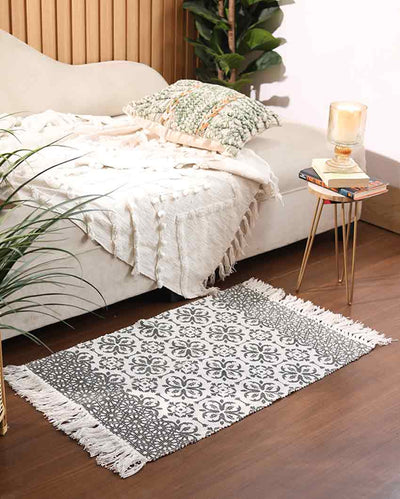 Geometric Accent Floor Mat | 34 x 21 inches