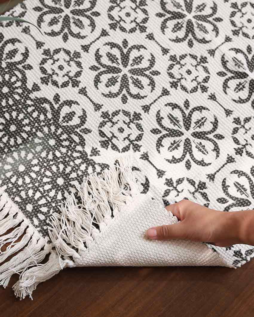 Geometric Accent Floor Mat | 34 x 21 inches